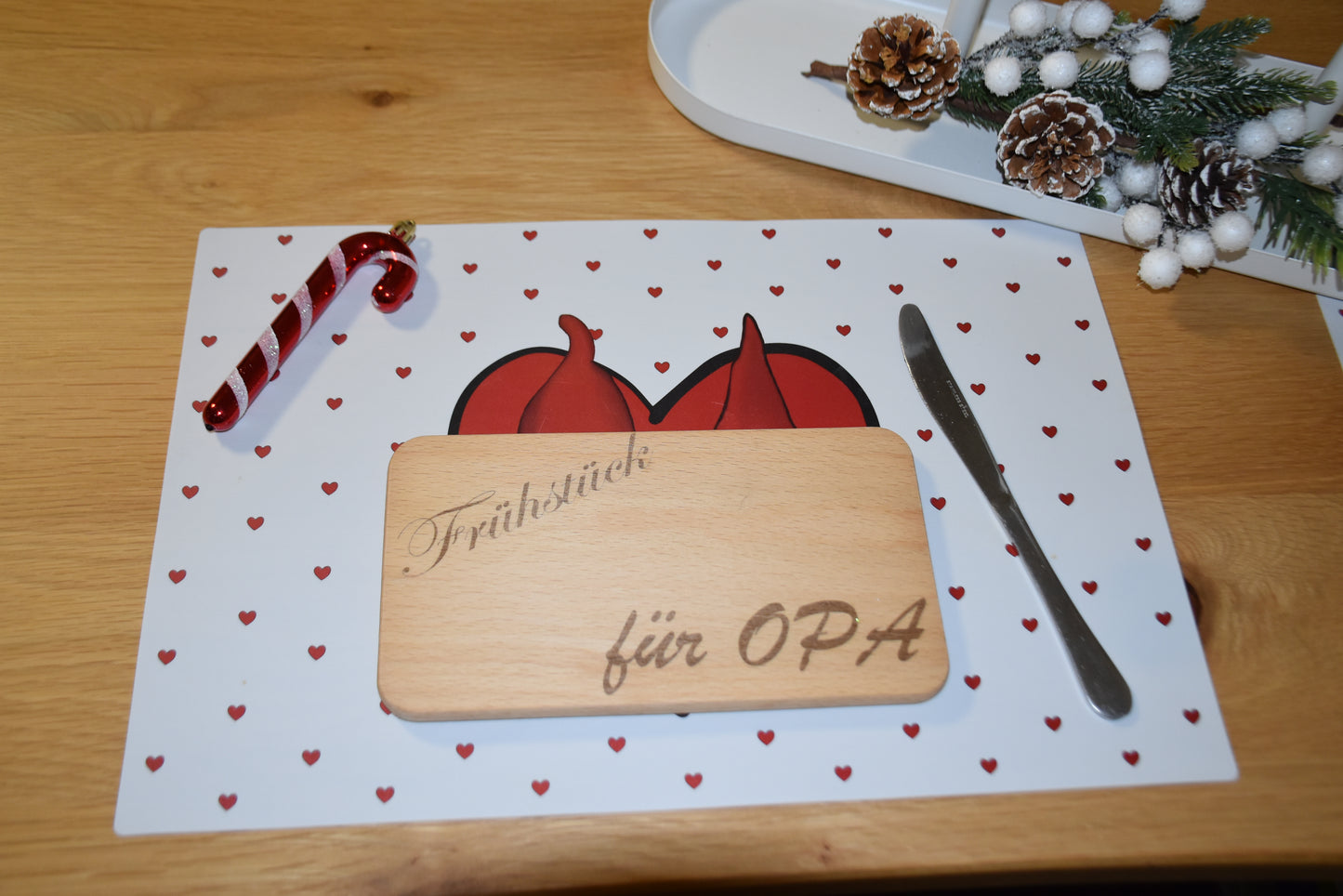 Frühstücksbrett mit personalisierter Gravur