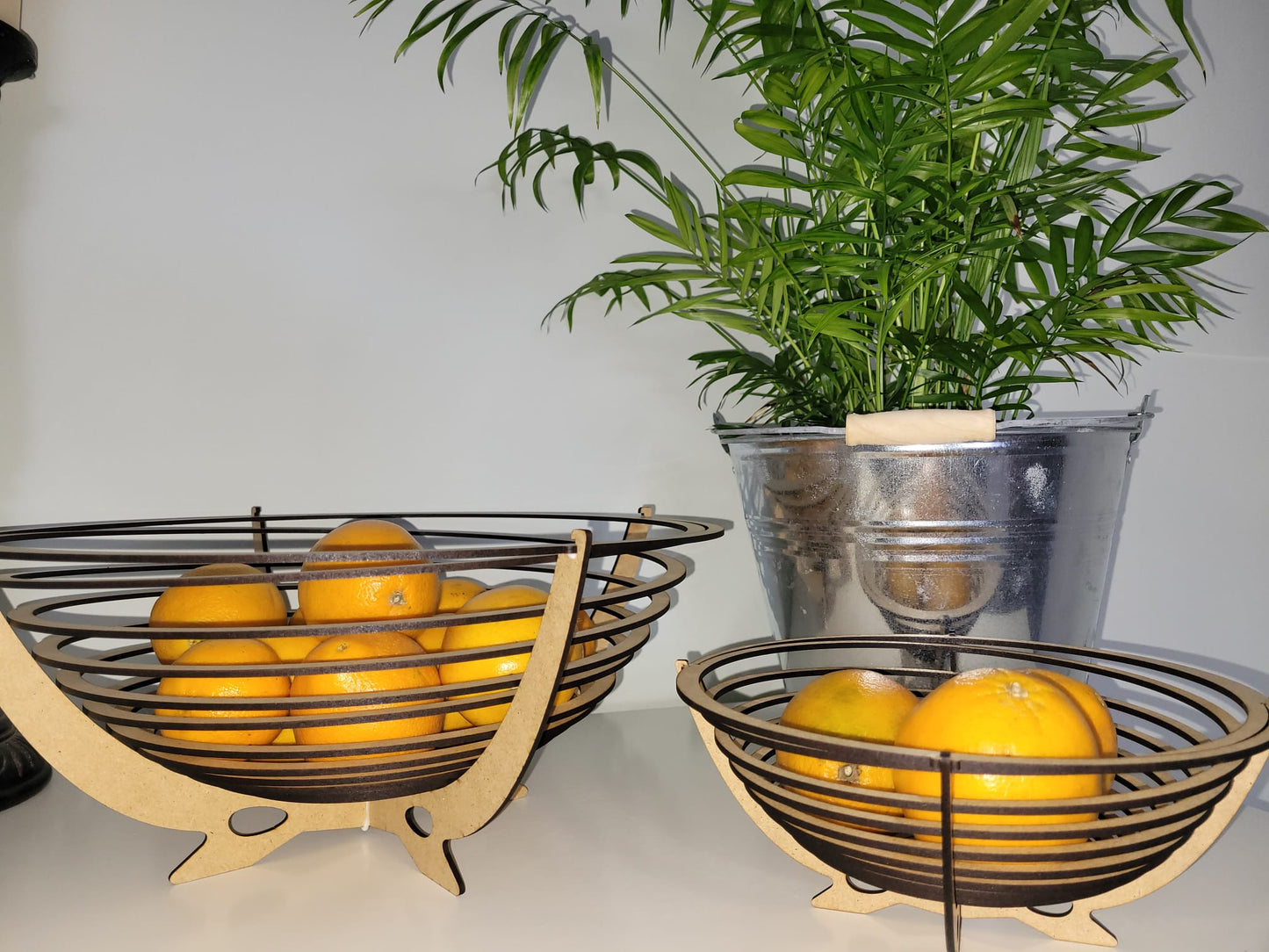 Spiralförmiger Obstkorb aus MDF – Ästhetisch, Nachhaltig, Einzigartig
